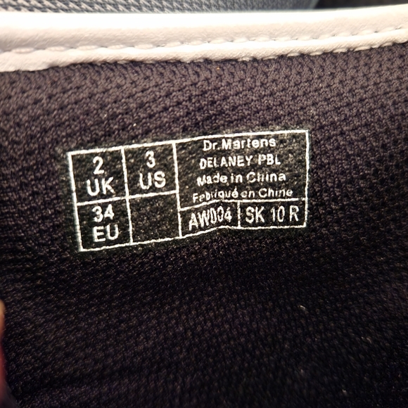 Doc Martens - Picture 4 of 4